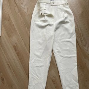 White oh Polly white pants